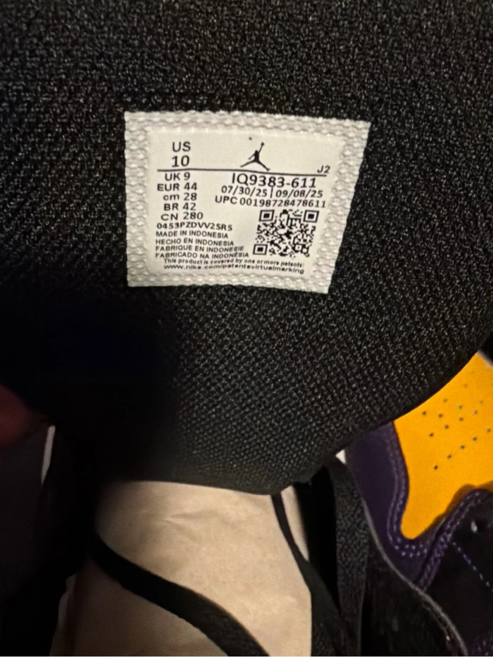 Size 10 - Air Jordan 1 SE Mid LA to Chicago